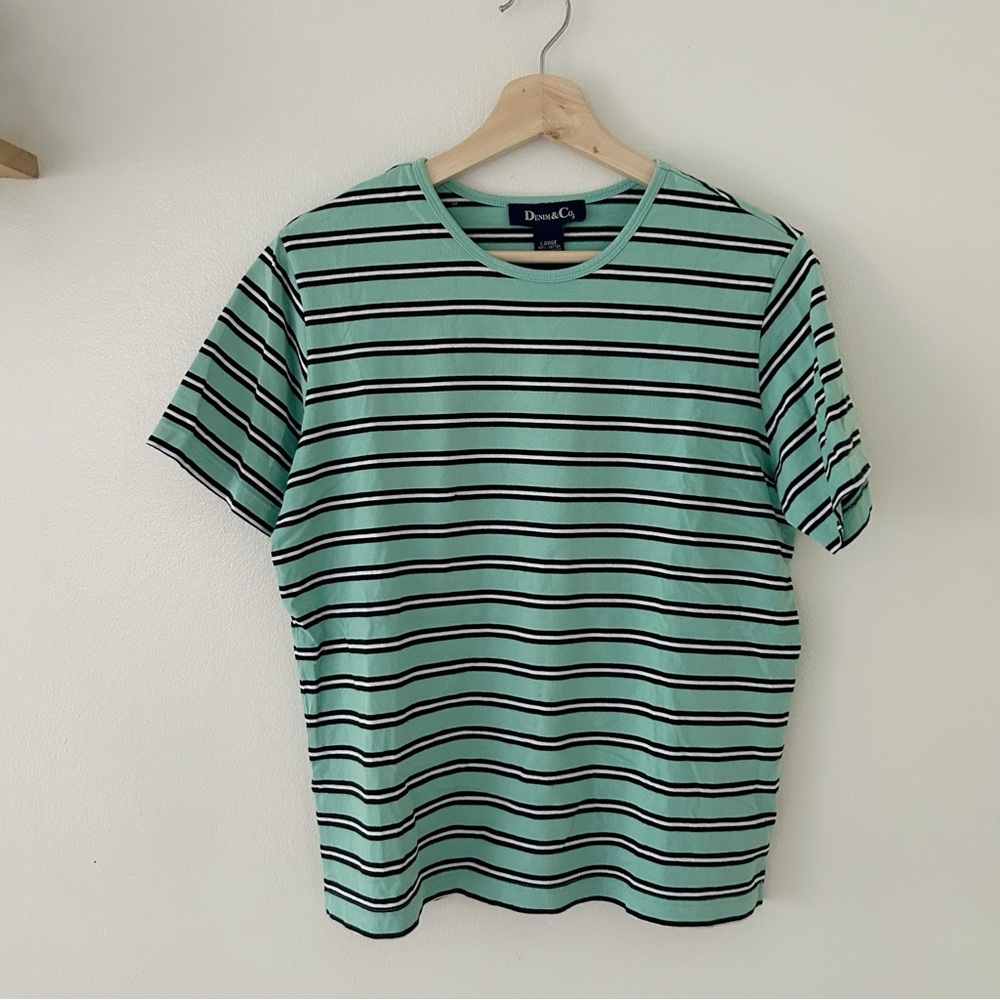 Vintage 90s striped tee shirt